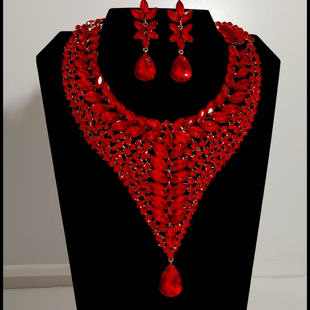 Red Crystal Drop Necklace Set
